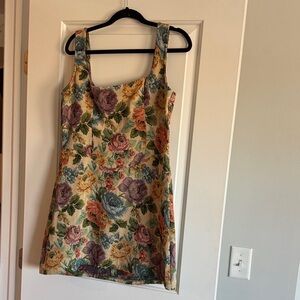 PrettyLittleThing Floral Multicolor Dress